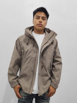 Chompa semi impermeable